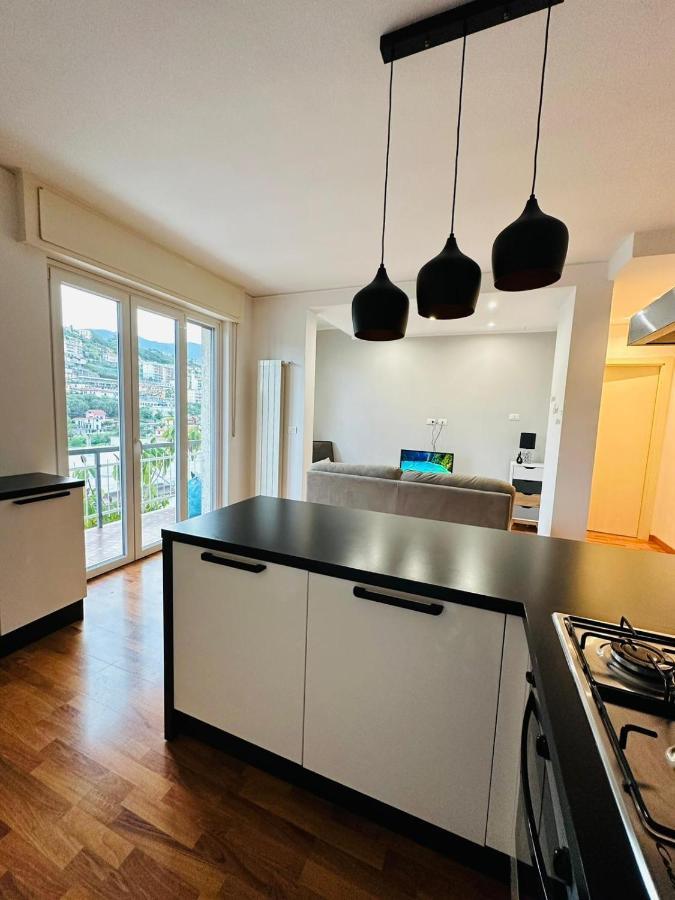 La Casa Di Nesy Lägenhet Sanremo Exteriör bild